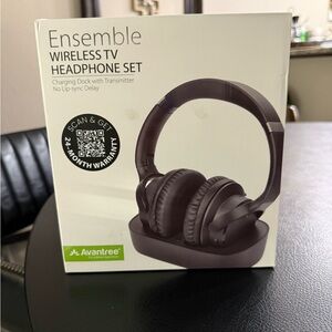 Black Wireless TV Headphone Set